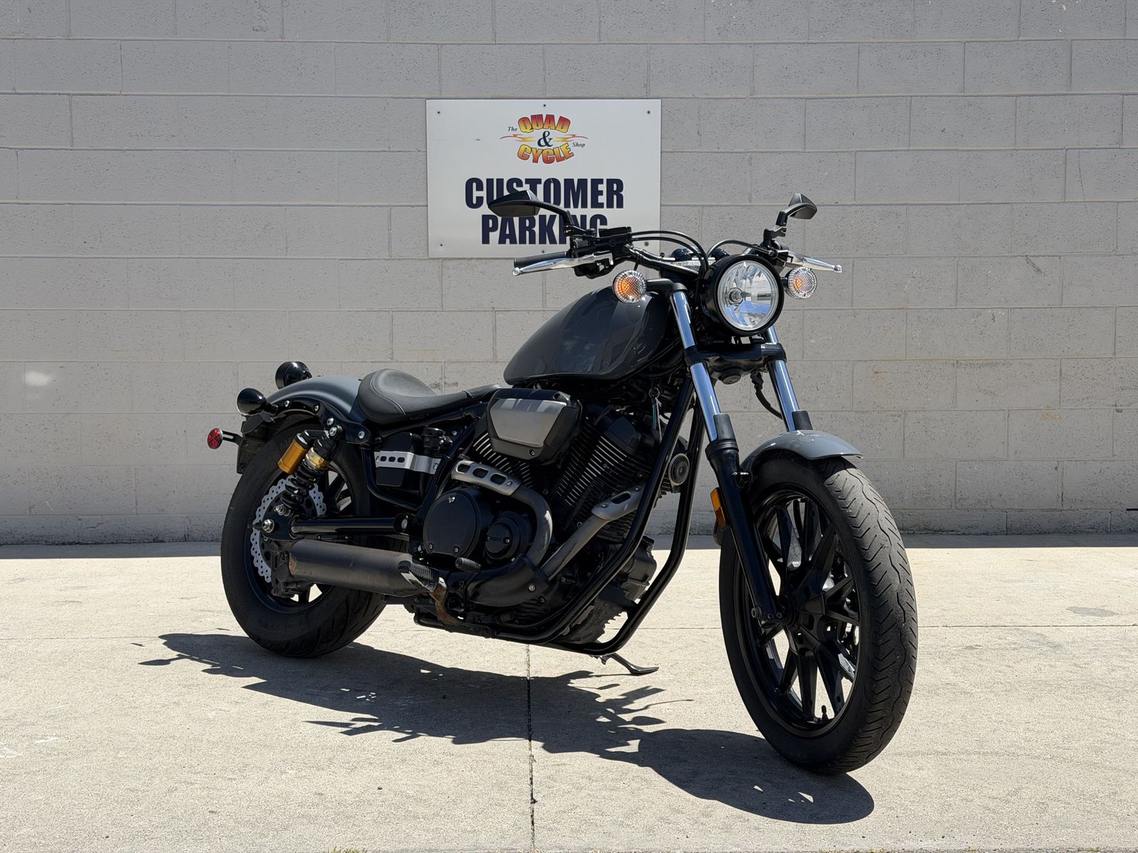 2022 Yamaha Bolt R-Spec — Save Over $1,050 Below Book Value!