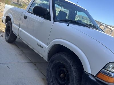 2002 Chevrolet S-10