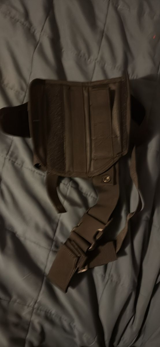 Main image 6