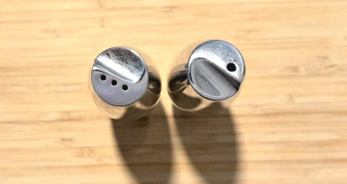 Minimalist Modernist MCM Chrome Bullet S&P Shakers - Excellent Condition