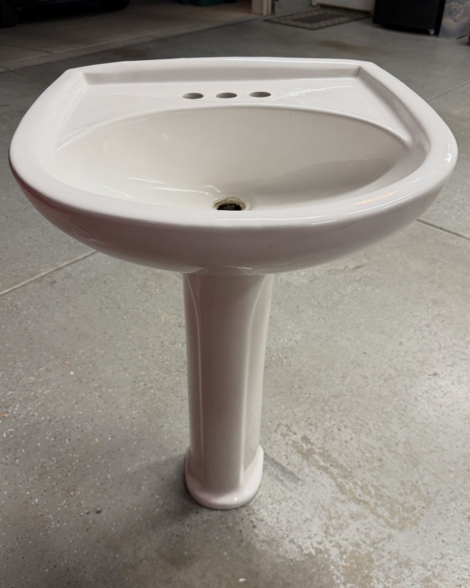 White Pedestal Sink - 3 Faucet Holes