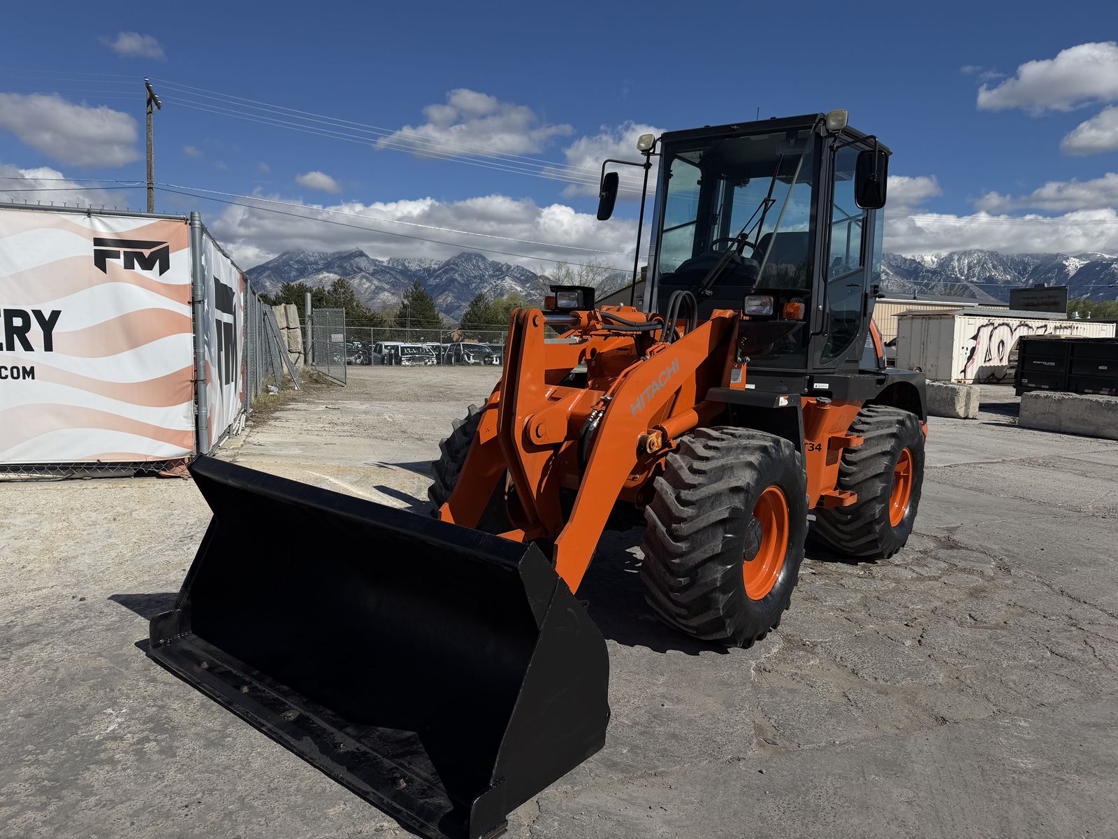 Hitachi ZW80-5B Wheel Loader Tractor