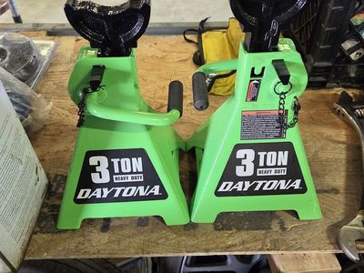 Jack stands 50 for both