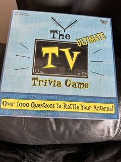 The Ultimate TV Trivia Game - Over 1000 Questions Party Board Game