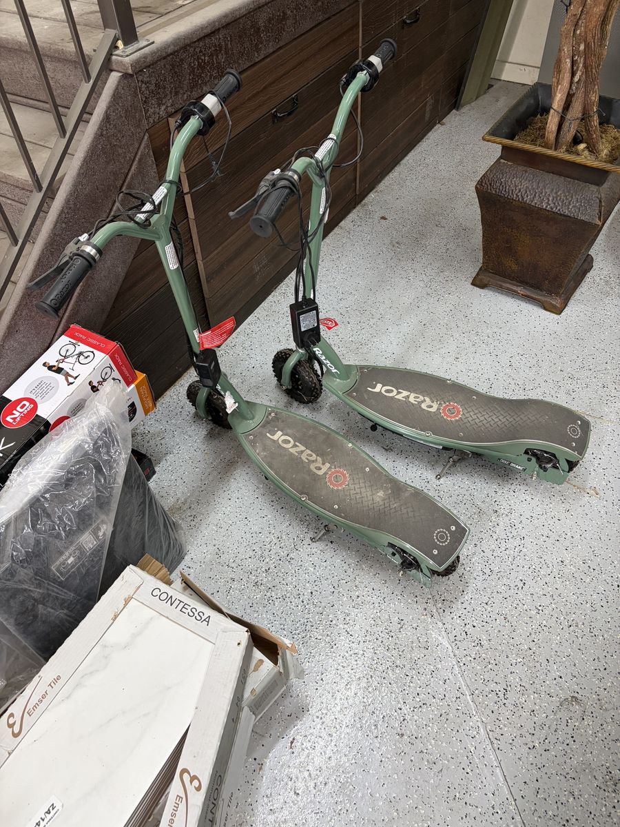 Razor RX200 Rear Wheel Drive Electirc Powered