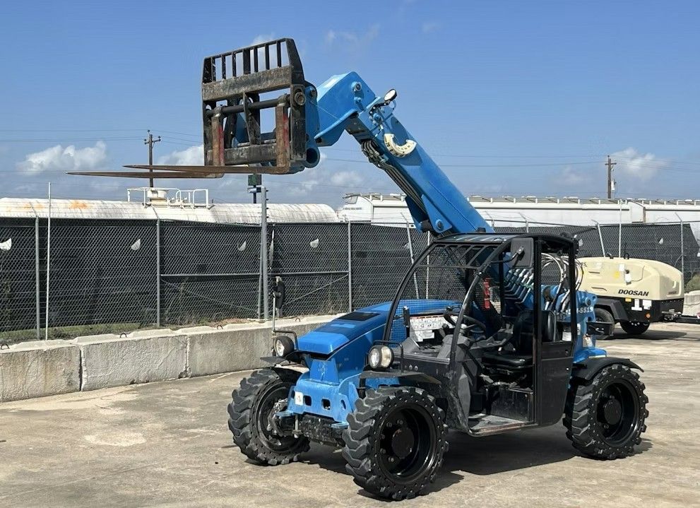 2019 Genie GTH 5519 Telehandler