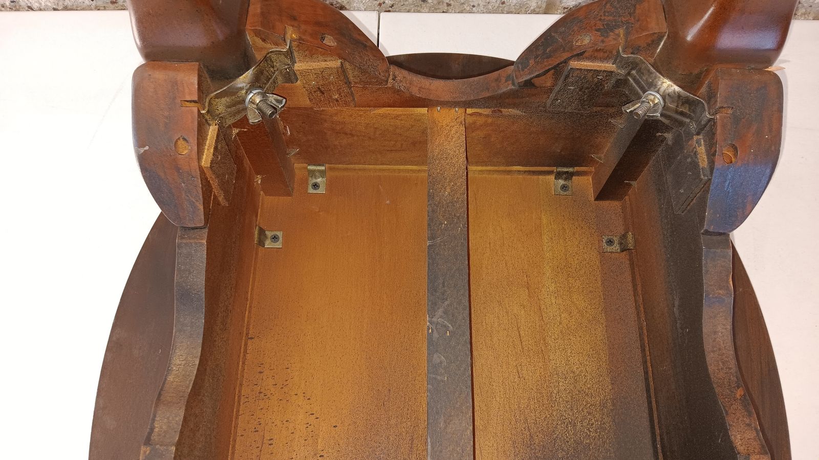 Main image 8