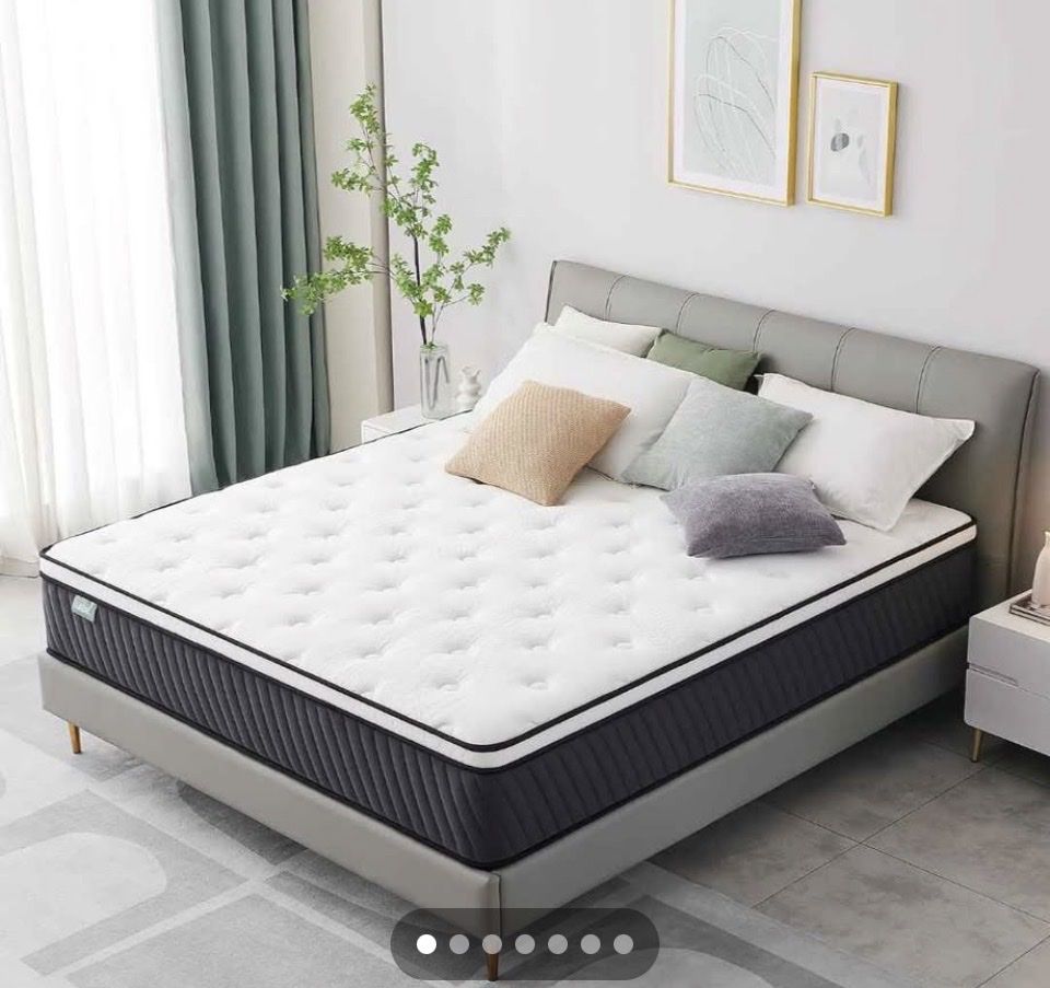 New SGL  12" queen Medium Firm Hybrid Mattress