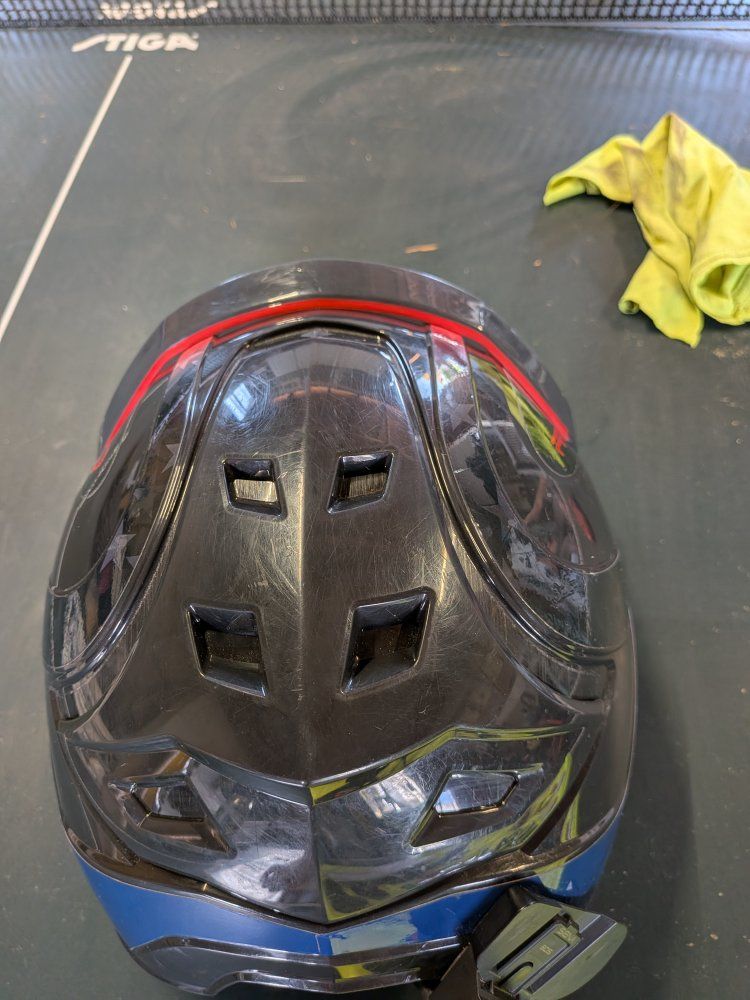 Main image 7