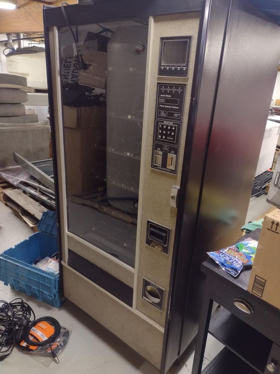 Snack Vending Machine