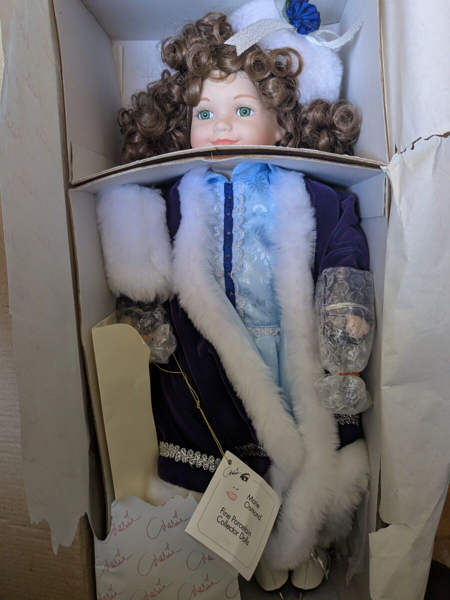 Marie Osmond "Christmas" collectors doll
