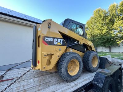2019 CAT 236D Skid Steer Loader - Excellent Condition
