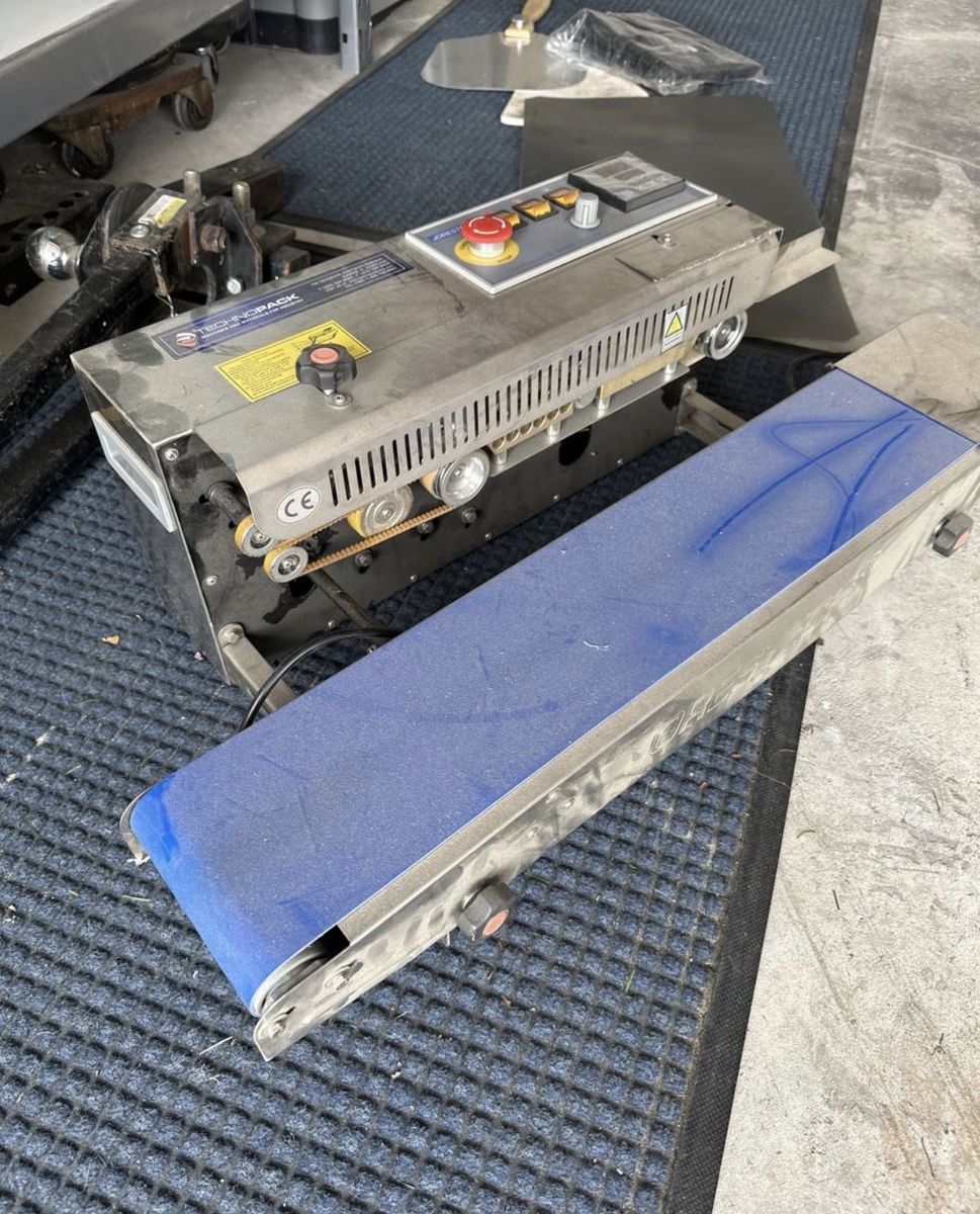 Continuous Heat seal Machine