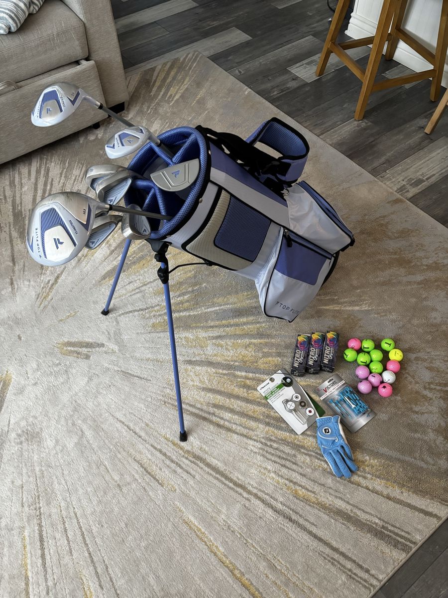Top Flite Women's Golf Club Set with Stand Bag, Balls, Tees & Glove