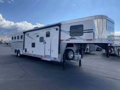 New 2026 Lakota Charger 4 Horse LQ