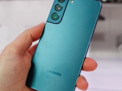 Samsung galaxy S22 Unlocked 128 GB (We have a few colors)