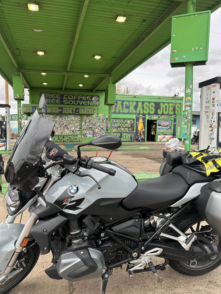 BMW Motorcycle Like New With Extras
