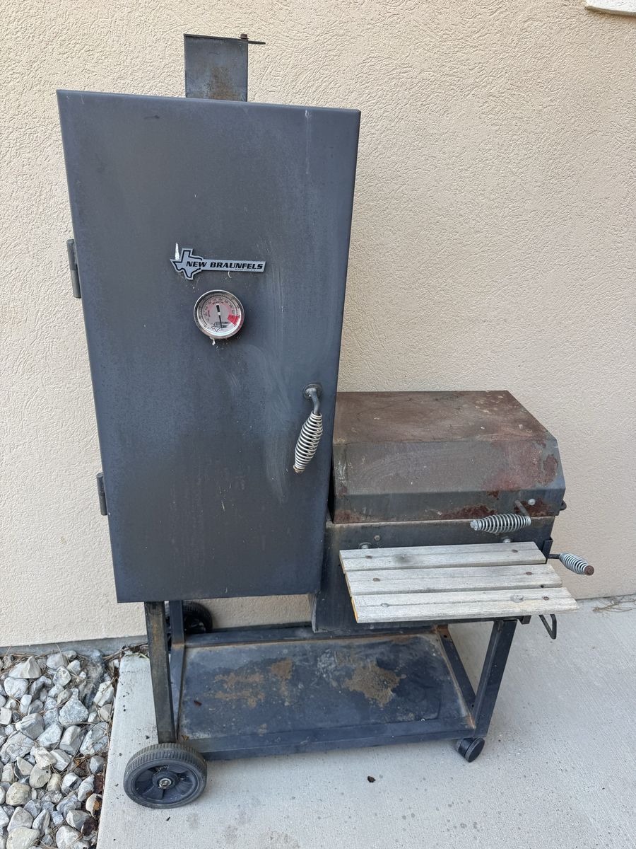 New Braunfels Vertical Offset Charcoal Smoker with Side Firebox
