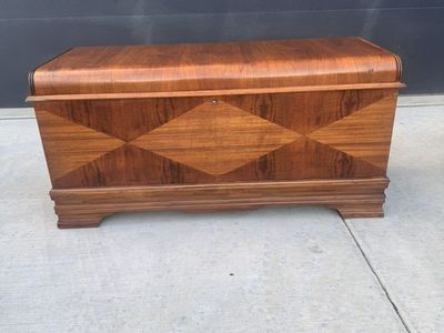 Vintage Caswelo Runyan 1940's Cedar Chest