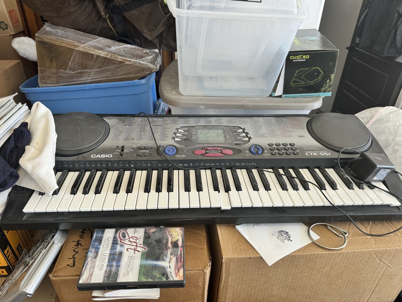 Casio CTK-551 100 Song Bank Keyboard with Touch Response and MIDI for Beginners