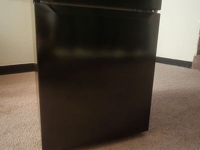 Mini fridge/freezer. Works great will plug in for serious buyers. Cash and pickup only. Located in Bountiful.