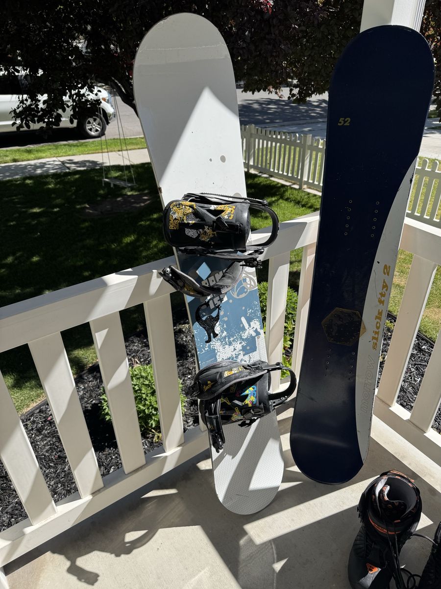 Rome brand Snowboard Gear Bundle – 2 Boards, Boots, Bindings & Burton Bag