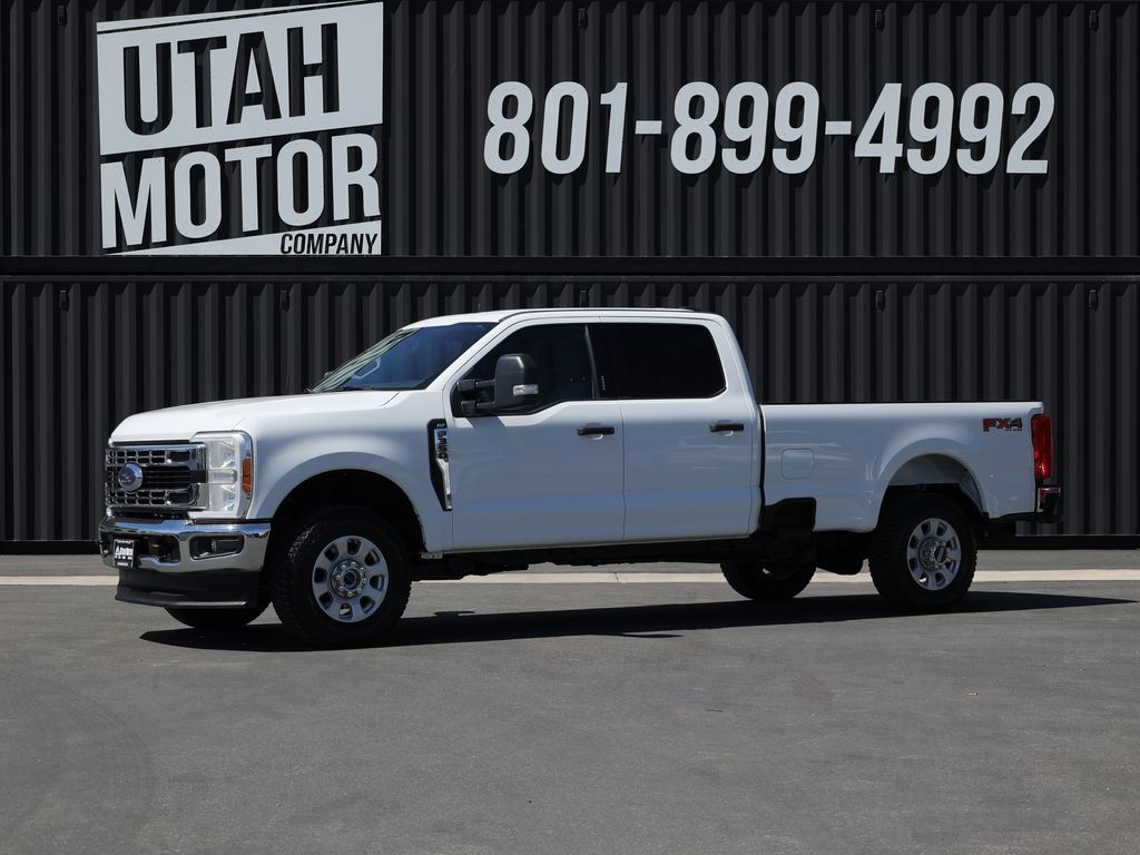 2023 Ford F-350 XLT