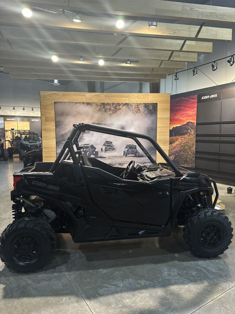 2025 Canam Maverick Trail 1000