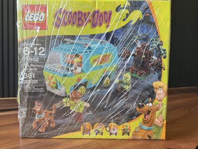 LEGO Scooby Doo The Mystery Machine #75902 *RARE*