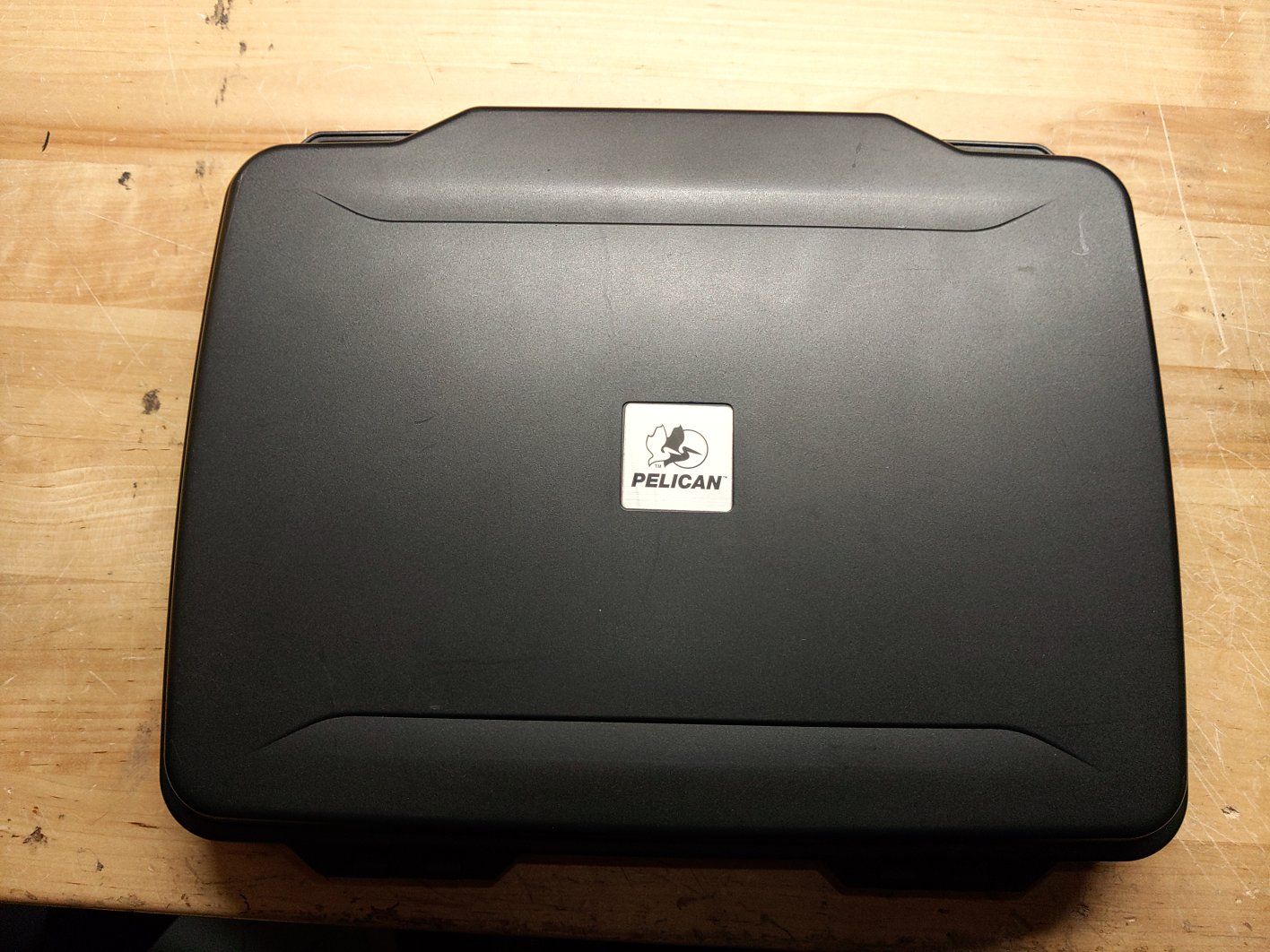 Pelican 1075 HardBack Laptop/Tablet Case - Black, Watertight, Pressure Equalization Valve