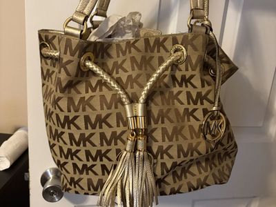 Micheal Kors Tote