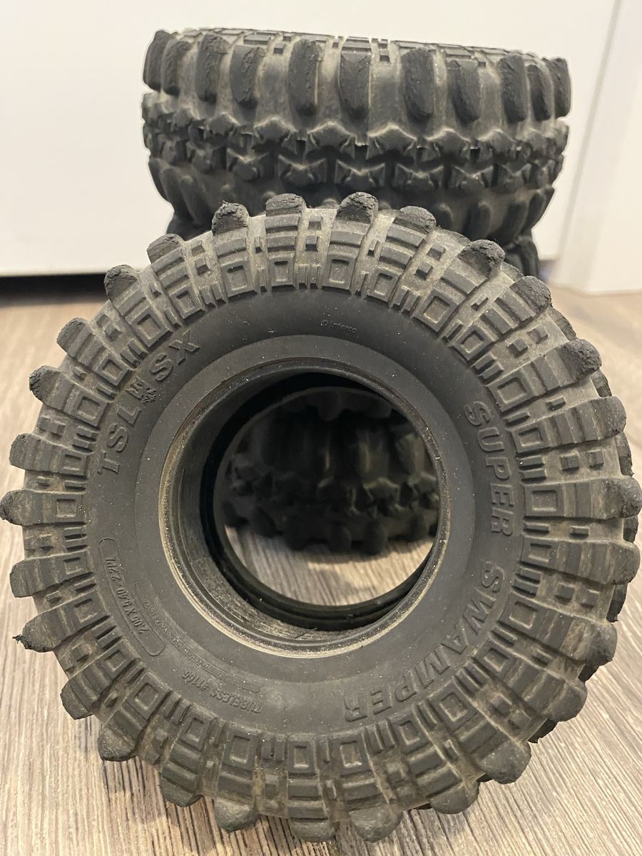 Rc crawler tires and electronics
