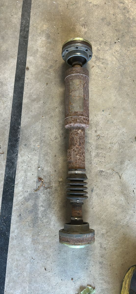 Jeep JK OEM Automotive Drive Shaft / Driveshaft Assembly with CV Joints
