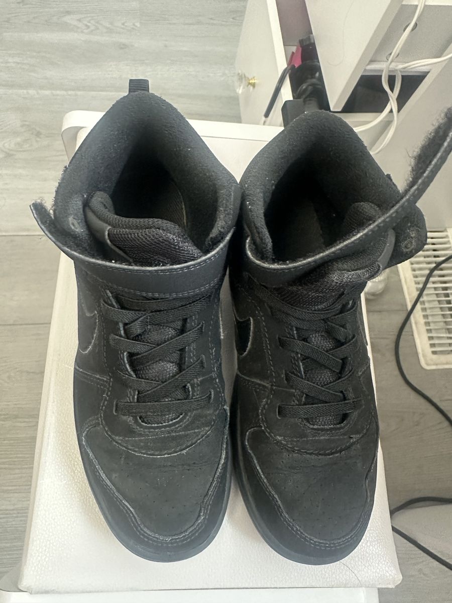 Girls shoes size 3