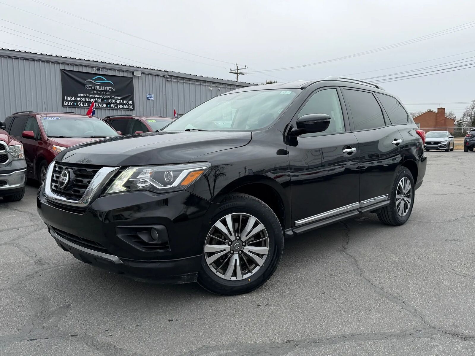 2019 Nissan Pathfinder SV