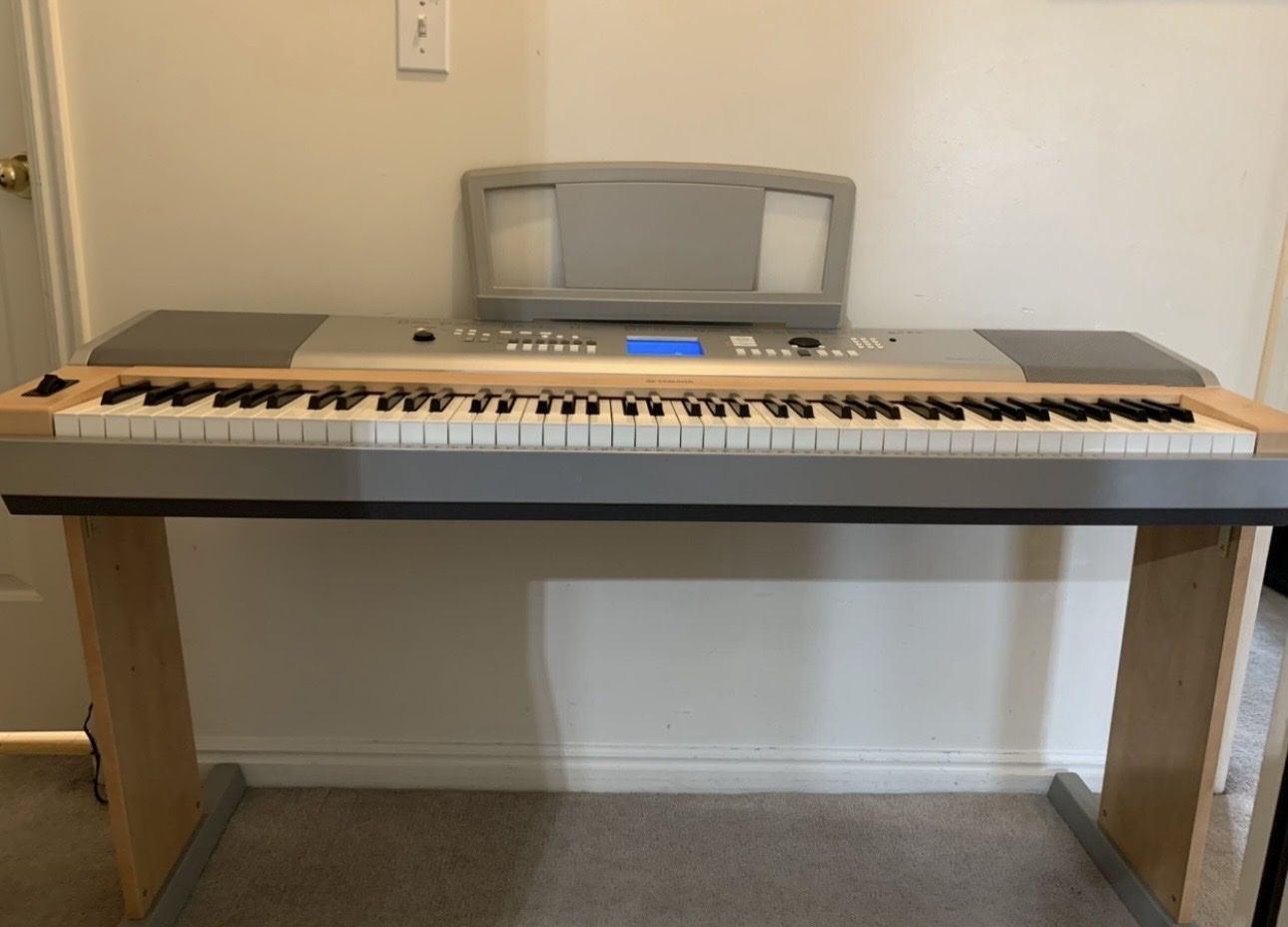 Yamaha 88 Weighted ( Graded Hammer )Digital Piano