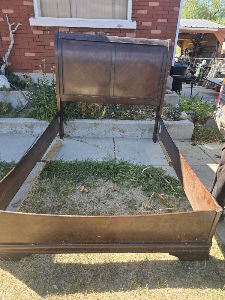 Wooden Sleigh Bed Frame - Dark Finish