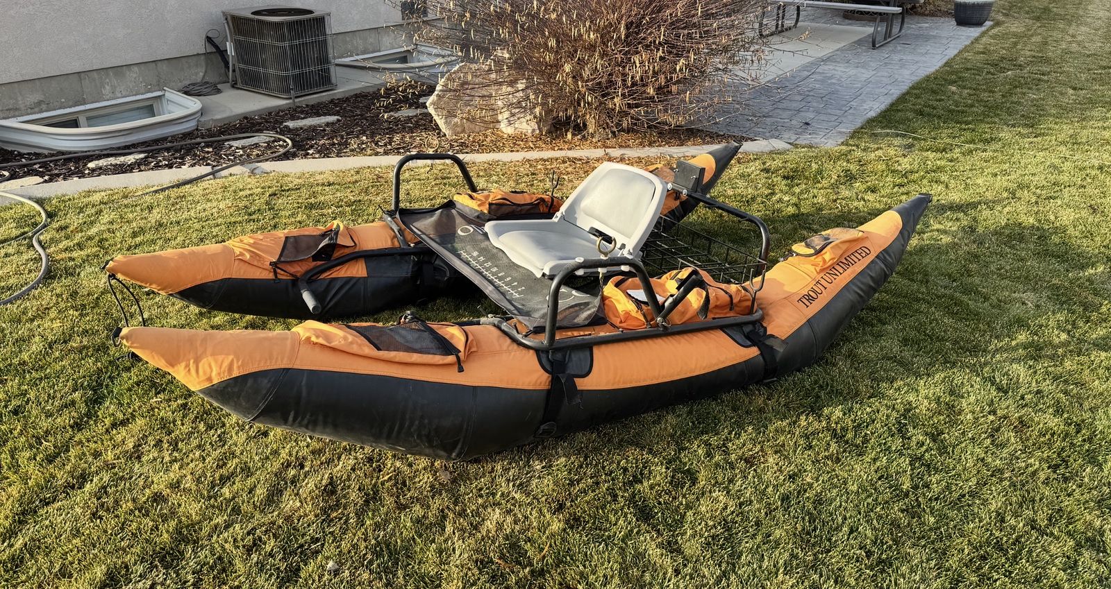 9 ft Colorado Pontoon