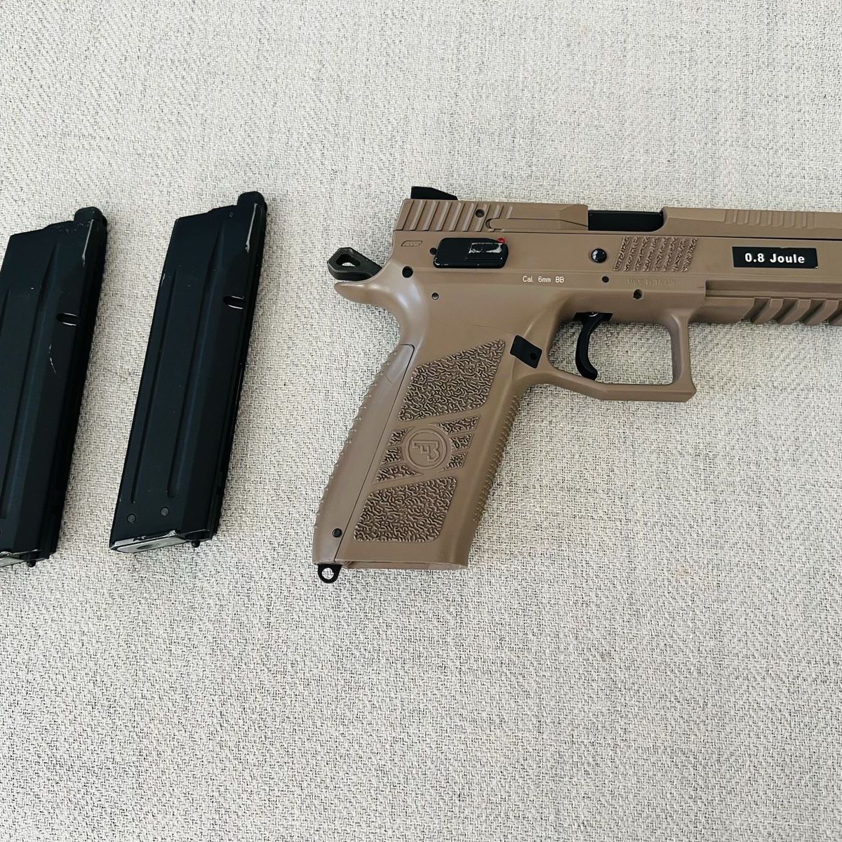 Airsoft pistol Cz po9 GBB (PRICE DROP)