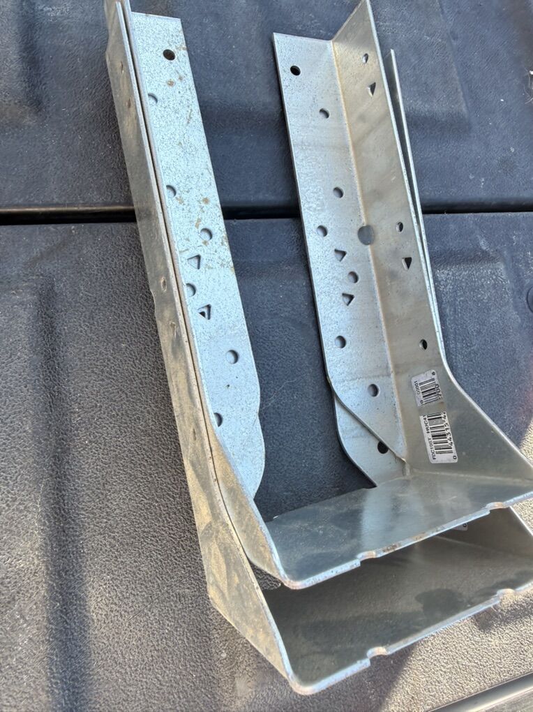 Simpson strong tie, HUC 410 Qty 3