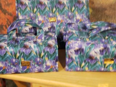 JM New York Set of 3 Travel/Beauty Cases - Iris Design
