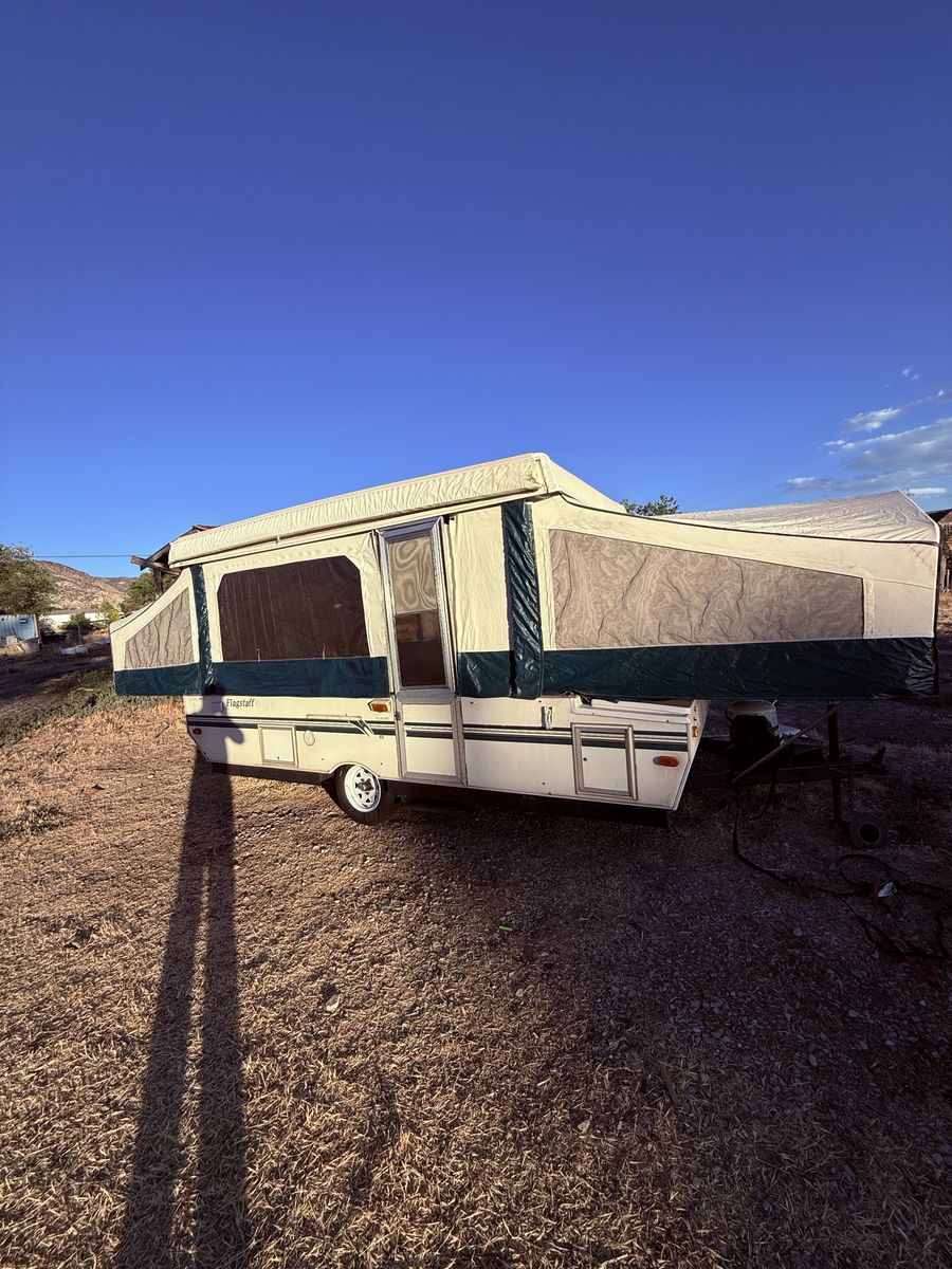 Flagstaff classic Popup trailer