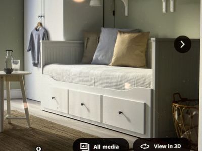 IKEA White Daybed - with pull out.