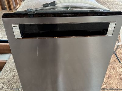 Used KitchenAid Dishwasher | Stainless steel