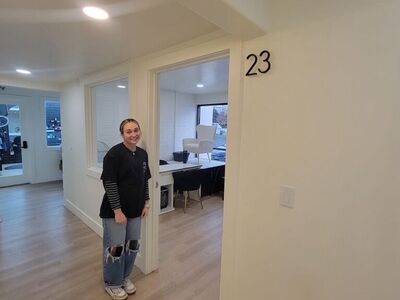 Sublease Nail Salon Room