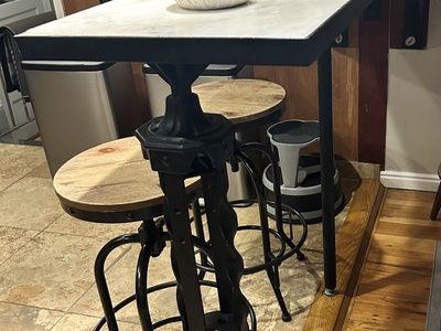 White Marble/Steel Bar