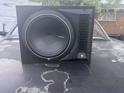 Rockford fosgate p1 12”