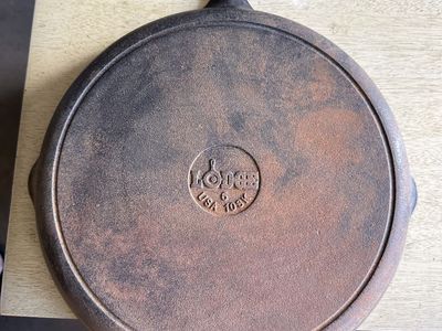 Lodge 6 10SK 12” Cast Iron Skillet