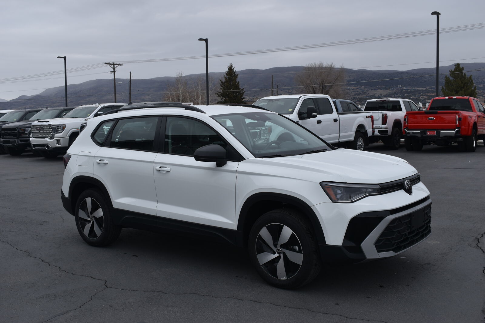 2025 Volkswagen Taos S 4Motion