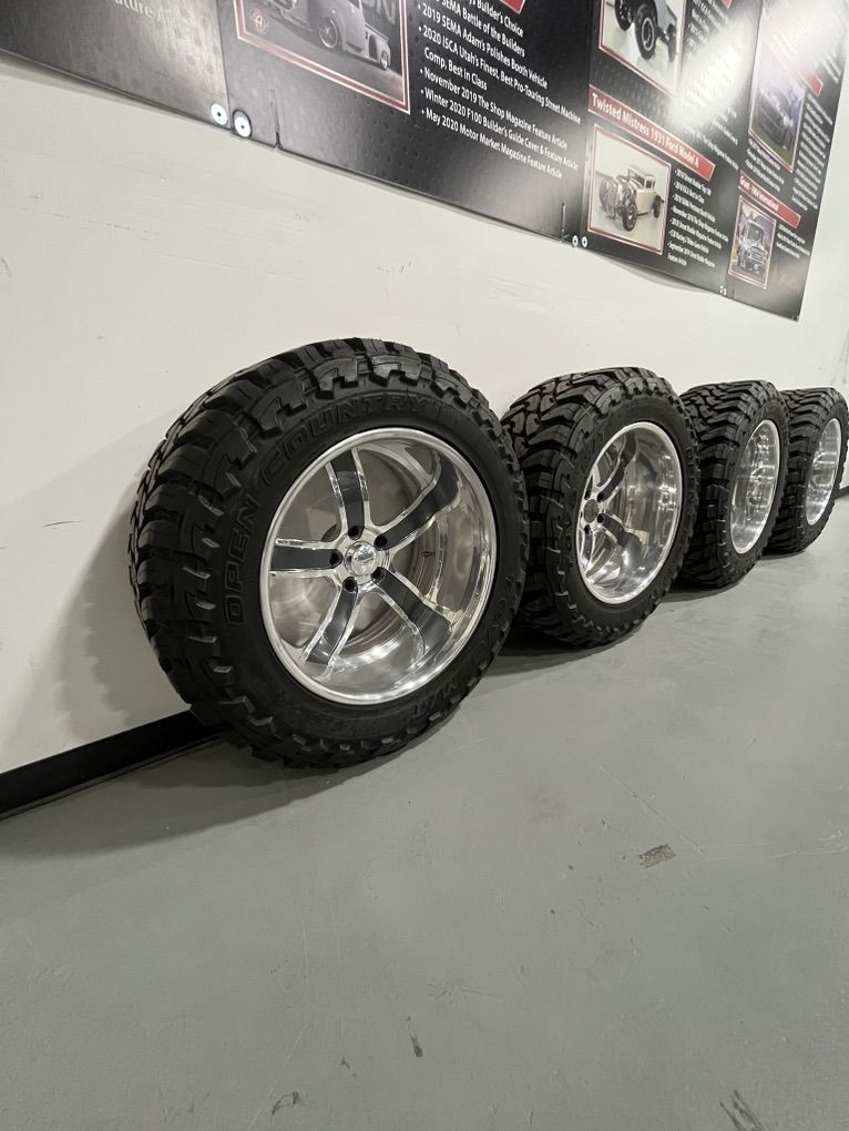 New Toyos 37-13.50-22s On BOZE Forged Wheels